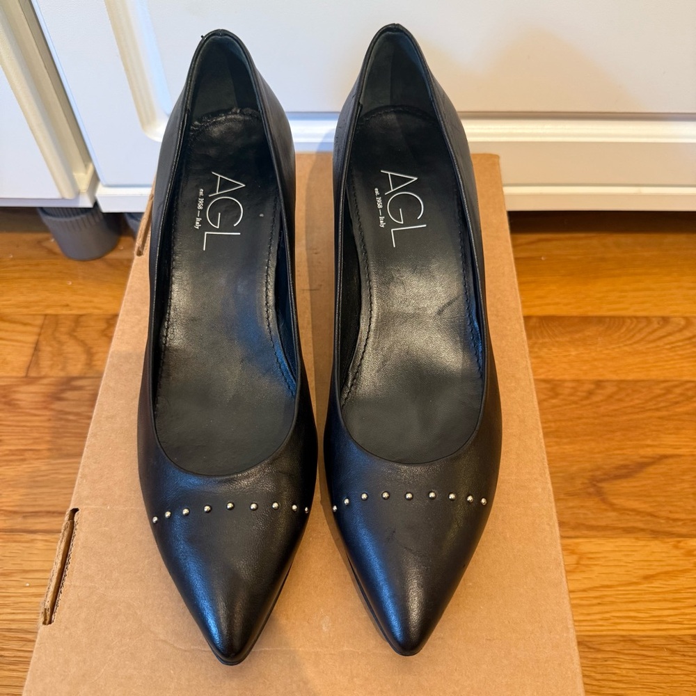 AGL Italy Black Leather Pointed Toe Block Heel Pumps 38.5